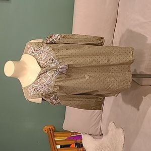Ruff Hewn embroidered peasant blouse, size Large
